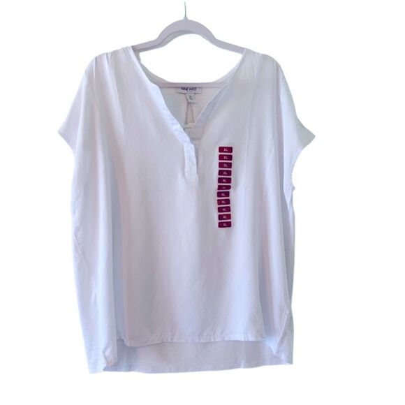 Nine West Women’s Short Sleeve Contemporary White V-Neck Top Size XL NWT - Picture 4 of 9